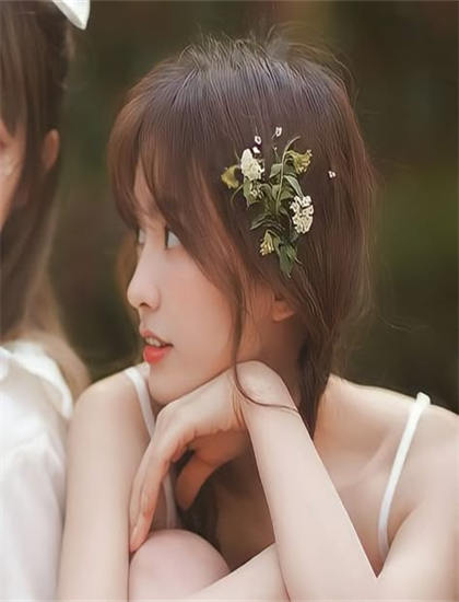 《再婚后，本富婆不装了》人物解析：配角的精彩演绎与功能作用 理解角色塑造的艺术